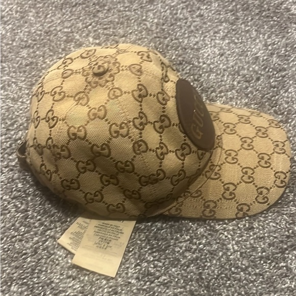 Gucci hat -brown